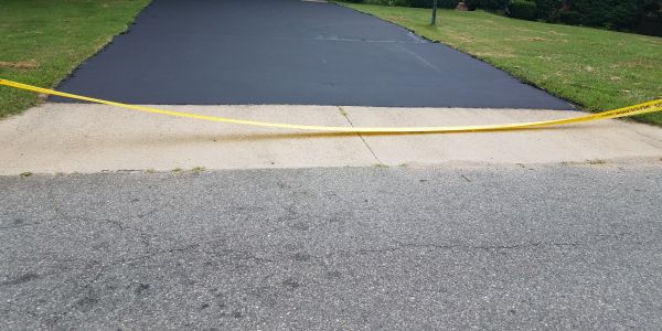 Driveway Sealcoating in Chesterfield